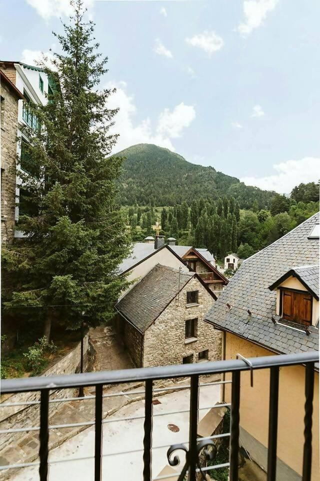 Ferienwohnung Casa Begona - Wifi Sencillo Y Acogedor Sallent de Gállego Exterior foto